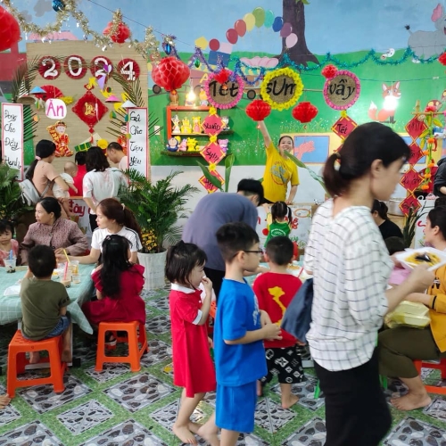 Hội chợ xuân 2024