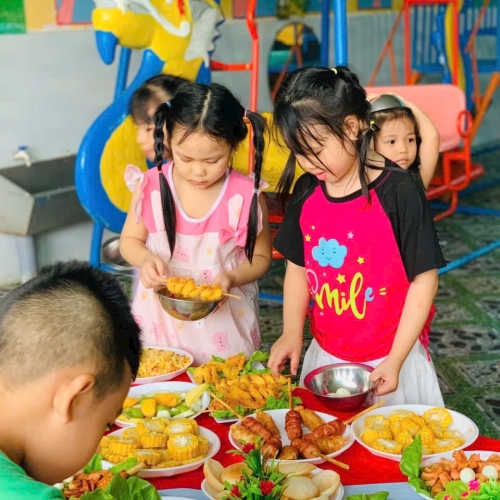 Tiệc Bufet Chào Mừng 20-11-2024