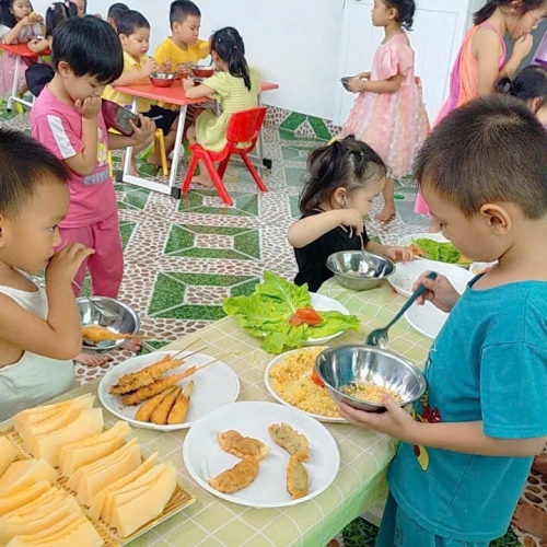 Tiệc Bufet Chào Mừng 20-11-2024