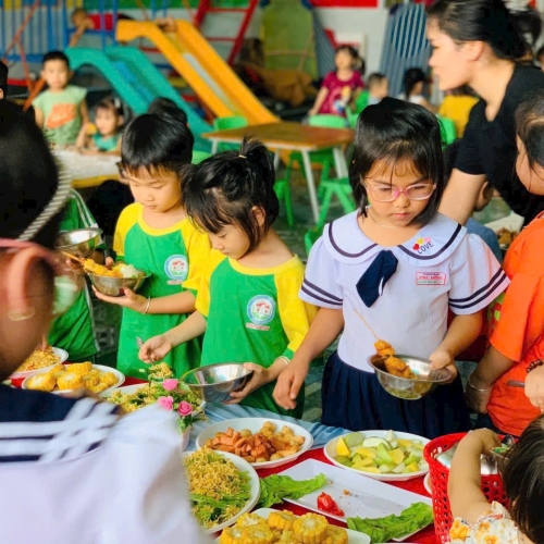 Tiệc Bufet Chào Mừng 20-11-2024