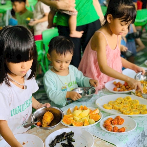 Tiệc Buffet Mừng Ngày 20-10 CS4