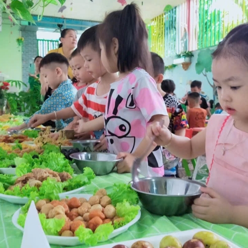 Tiệc Buffet Mừng Ngày 20-10 CS4