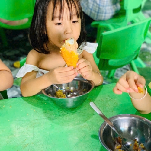 Tiệc Buffet Mừng Ngày 20-10 CS4