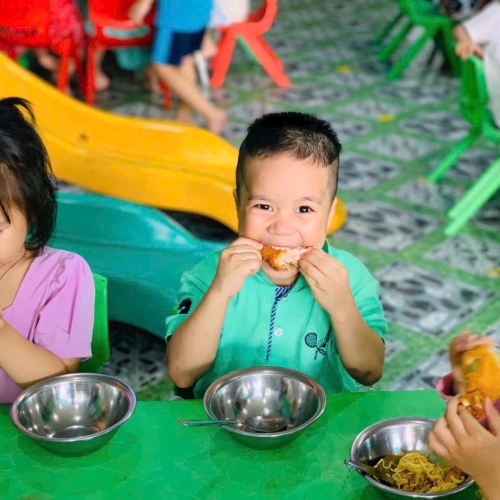 Tiệc Buffet Mừng Ngày 20-10 CS4