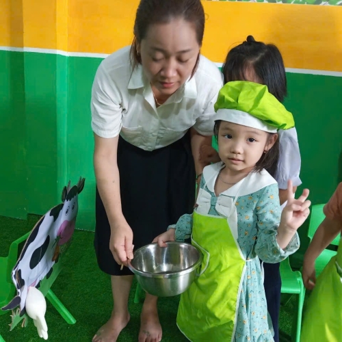 Trải Nghiệm Vắt Sữa Bò CS2