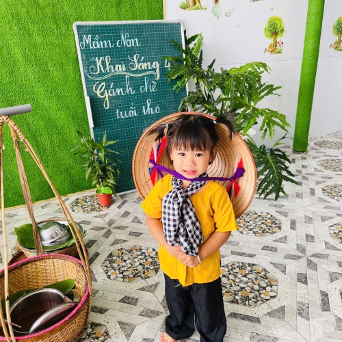 Trải nghiệm gánh chè tuổi thơ