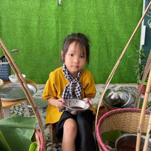 Trải nghiệm gánh chè tuổi thơ