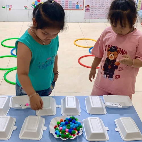 Trò chơi túi mù toán học