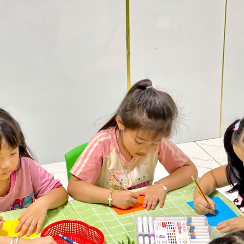 Tạo hình con chuồn chuồn