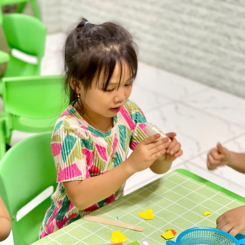 Tạo hình con chuồn chuồn