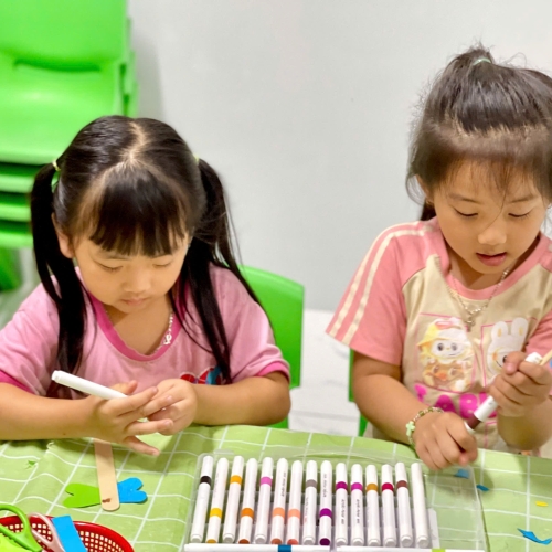 Tạo hình con chuồn chuồn