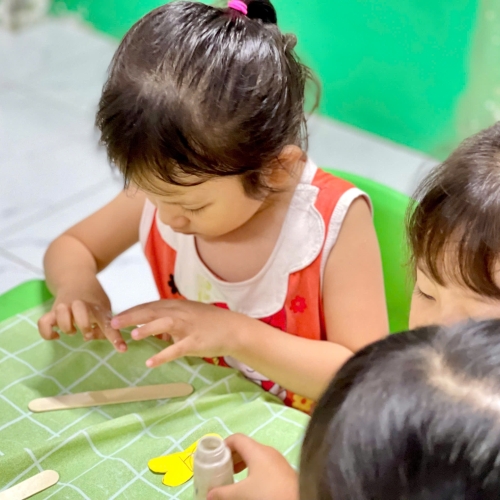 Tạo hình con chuồn chuồn