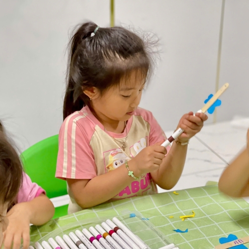 Tạo hình con chuồn chuồn