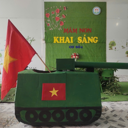 Diễn tập làm cô chú bộ đội