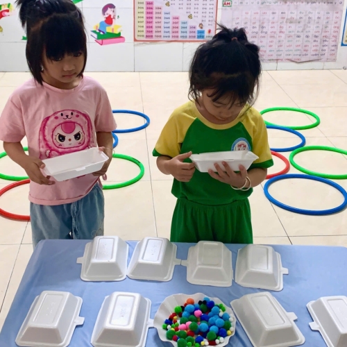 Trò chơi túi mù toán học